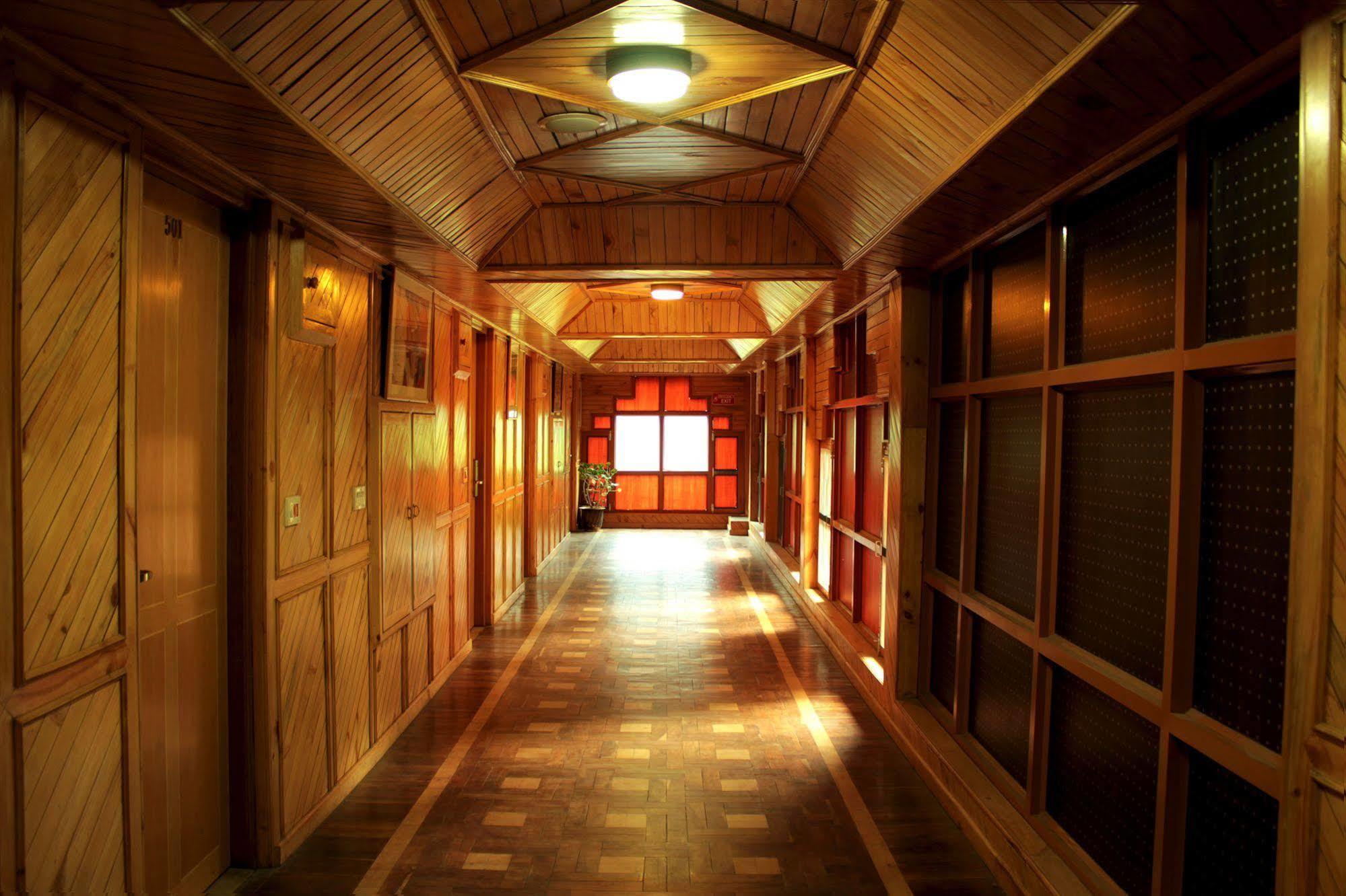 Bravia Hotel Manali Inn Exteriör bild